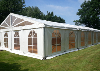 Zeltverleih Plawer Beispiel 10 x 20 Meter Zelt